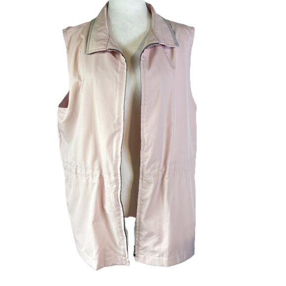 🌸 Cutter & Buck Size L Petal Pink Outdoor Chic Vest - Hike, Kayak, Golf! - Picture 2 of 15